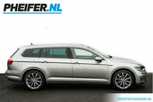 Volkswagen Passat Variant - 1.4 TSI GTE Highline Panoramadak/ Ex btw/ Camera/ Adapt. cruise/ Leer/ E - 1