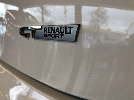 Renault Clio - IV 5-drs GT Tce 120 EDC automaat 17
