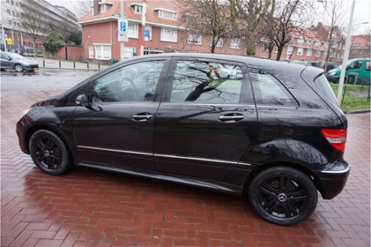 Mercedes-Benz B-klasse - 150 DEALER ONDERHOUDEN - 1