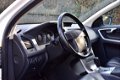 Volvo XC60 - 2.4D AWD Momentum AUTOMAAT | LEDER | TREKHAAK - 1 - Thumbnail