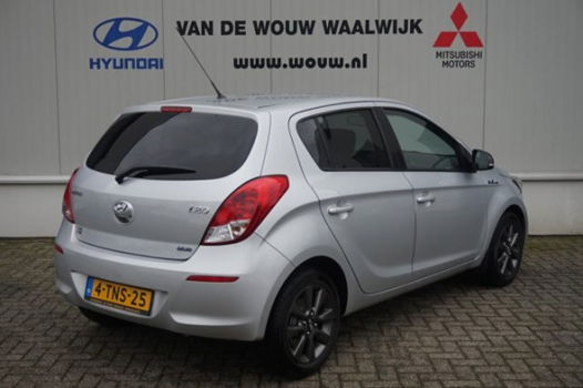 Hyundai i20 - 1.2i Go Navi|LM-velgen|Airco|CruiseControl - 1