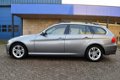 BMW 3-serie Touring - 325i High Executive Autm - 1 - Thumbnail