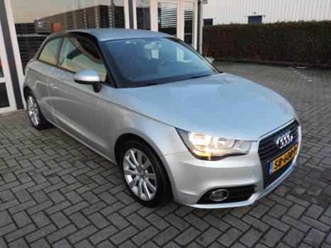 Audi A1 - 1.6 TDI Ambition Pro Line Business 50 procent deal 3.475, - ACTIE Airco / Cruise / Stoelve - 1