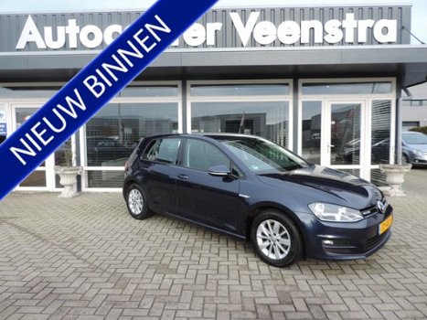 Volkswagen Golf - 1.0 TSI 50 procent deal 6.225 ACTIE DSG / PDC / LMV - 1