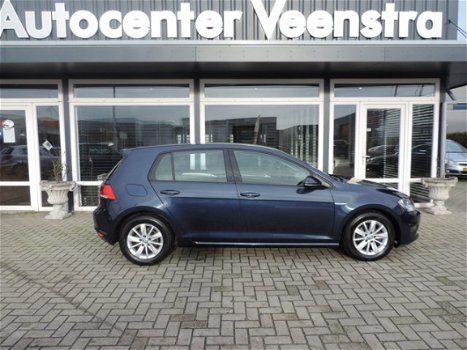 Volkswagen Golf - 1.0 TSI 50 procent deal 6.225 ACTIE DSG / PDC / LMV - 1