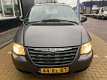 Chrysler Grand Voyager - 2.8 CRD SE Luxe 7 persoons - 1 - Thumbnail