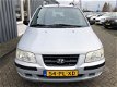 Hyundai Matrix - 1.6i GL 25 Edition - 1 - Thumbnail