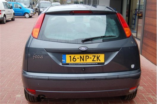 Ford Focus - 1.6-16V Collection - 1