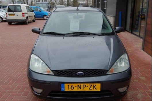 Ford Focus - 1.6-16V Collection - 1