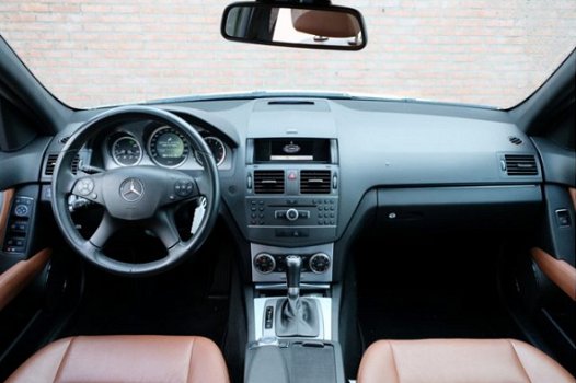 Mercedes-Benz C-klasse Estate - 180 CGi 156pk Aut. Avantgarde | Navi | Leder | Schuif-/kanteldak - 1
