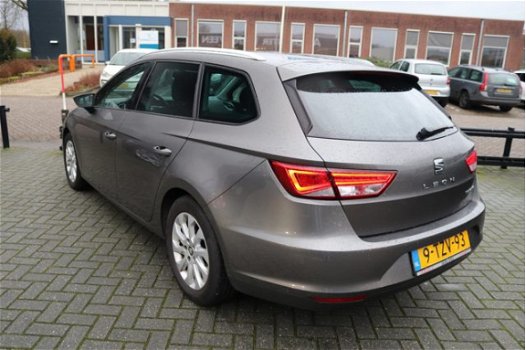 Seat Leon ST - 1.6 TDI Style Business Ecomotive 50 procent deal 5.475, - ACTIE Full LED / Leer / Alc - 1