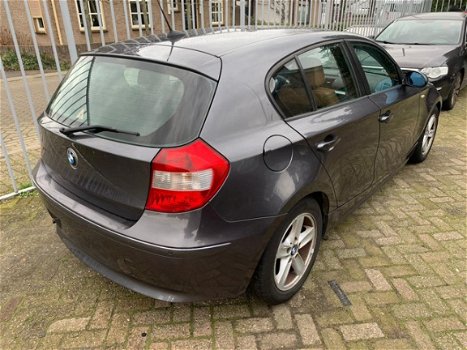 BMW 1-serie - 120d Executive - 1