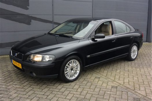 Volvo S60 - 2.4 D5 Geartronic Edition - 1