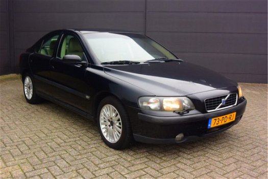 Volvo S60 - 2.4 D5 Geartronic Edition - 1