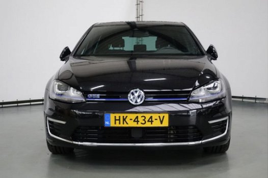 Volkswagen Golf - 1.4 TSI GTE EX BTW ACC / NAVI Panoramadak - 1