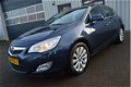 Opel Astra - 1.4 Turbo Cosmo Navi&PDC&17