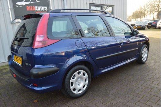 Peugeot 206 SW - 1.4 X-Design Nieuwe APK B.J 2005 - 1