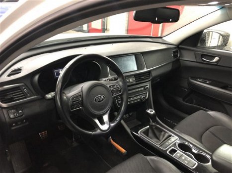 Kia Optima Sportswagon - 1.7 CRDi DynamicLine (EX BTW & BPM) Panoramadak / Navigatie / Camera - 1