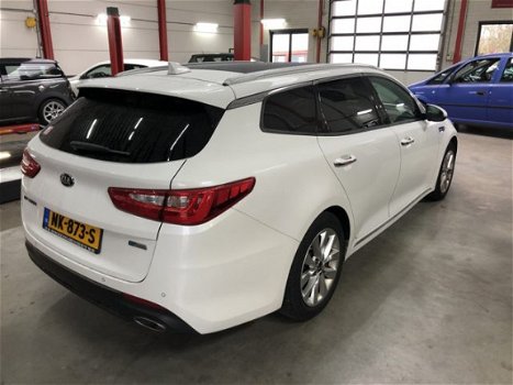 Kia Optima Sportswagon - 1.7 CRDi DynamicLine (EX BTW & BPM) Panoramadak / Navigatie / Camera - 1