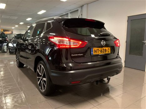 Nissan Qashqai - 1.6 dCi Tekna Automaat * 1e Eig / Leder / Panoramadak / Xenon - 1