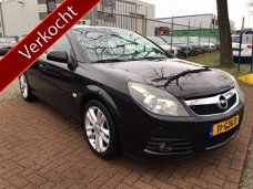 Opel Vectra GTS - 1.8-16V Executive Airco/ECC, Navigatie, Xenon