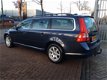 Volvo V70 - 2.0 D3 Kinetic Airco/ECC, Navigatie EXPORT PRIJS - 1 - Thumbnail