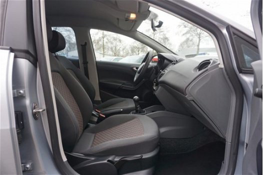 Seat Ibiza - 1.4 Reference / 5 deurs / verlaagd - 1