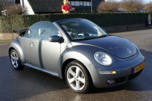 Volkswagen Beetle - 2.0 Highline LEDER/AIRCO/PDC PERFECTE STAAT - 1