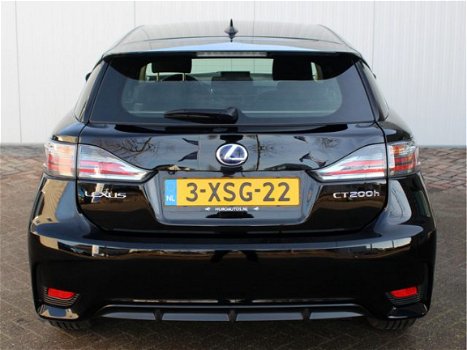 Lexus CT 200h - Business Line Hdd-Navi Premium Audio Camera - 1