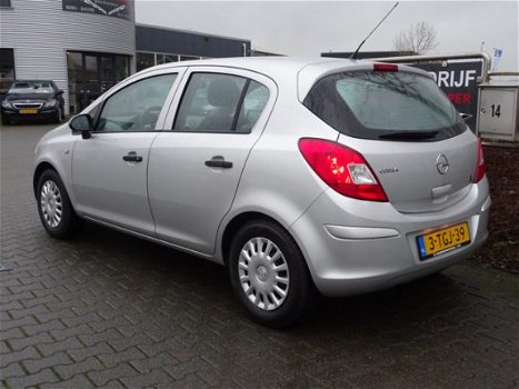 Opel Corsa - 1.2-16V '111' Edition 5-Drs Airco - 1