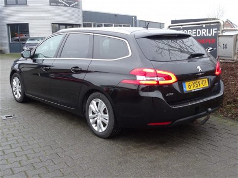 Peugeot 308 SW - 1.6 HDI Executive Navi Leer Pano-dak - 1