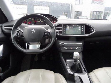 Peugeot 308 SW - 1.6 HDI Executive Navi Leer Pano-dak - 1