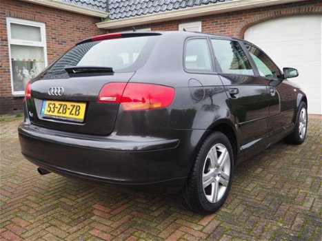 Audi A3 Sportback - 1.6 Attraction Pro Line Business | ECC | Nav | Cruise | LMV | - 1