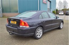 Volvo S60 - 2.4D Momentum *Navi, Sport-Leder, PDC