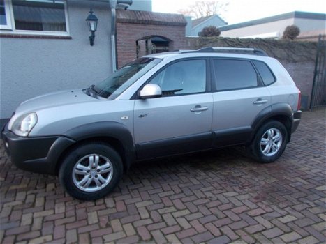 Hyundai Tucson - 2.0i 4WD Style 2006 apk 10-2020 nette auto - 1