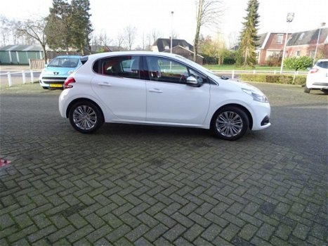 Peugeot 208 - ALLURE 1.2 PURETECH 82 - 1