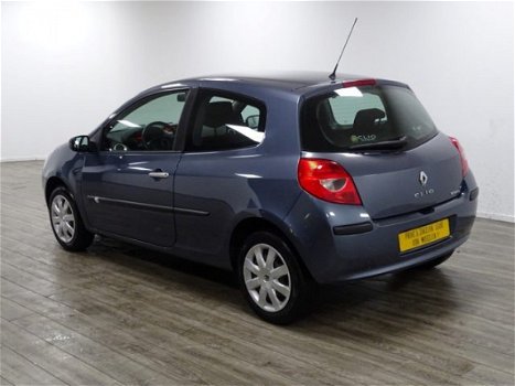 Renault Clio - 1.2 16V 75 AUTHENTIQUE/ NW MODEL/ APK 11-2020 - 1