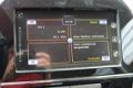 Suzuki Vitara - 1.6 Exclusive Automaat | Navigatie | Cruise Control | Climate Control - 1 - Thumbnail