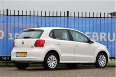 Volkswagen Polo - 1.2 TSI 90pk 5-DRS COMFORTLINE AIRCO / CRUISE / ISOFIX