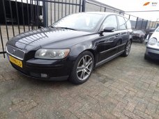 Volvo V50 - 2.4i Momentum . met motor schade