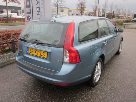 Volvo V50 - 1.8F Edition I Clima+LM velgen - 1