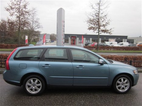 Volvo V50 - 1.8F Edition I Clima+LM velgen - 1