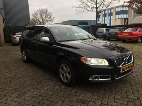 Volvo V70 - 1.6 T4 Limited Edition Automaat - 1