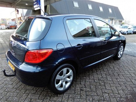 Peugeot 307 - 1.6-16V Premium 5drs 143 dkm - 1