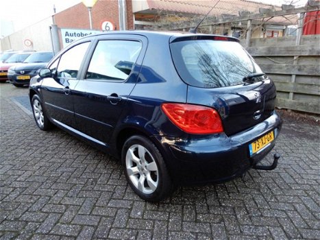 Peugeot 307 - 1.6-16V Premium 5drs 143 dkm - 1