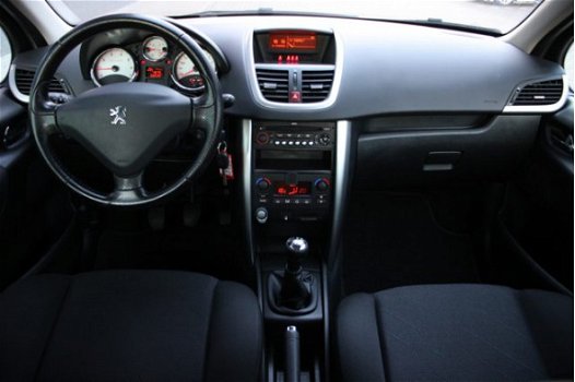Peugeot 207 - 1.4 VTi Look | Dealer onderhouden | Cruise | - 1