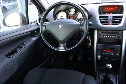Peugeot 207 - 1.4 VTi Look | Dealer onderhouden | Cruise | - 1