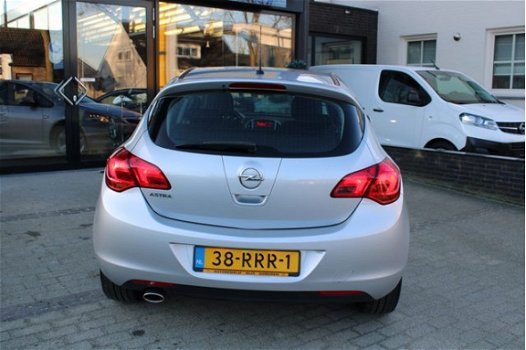 Opel Astra - 1.4i Turbo Edition - 1