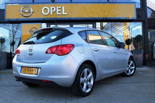 Opel Astra - 1.4i Turbo Edition - 1