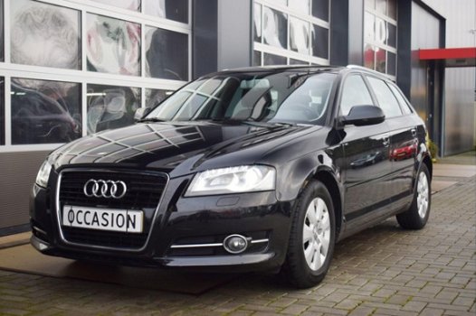 Audi A3 Sportback - 1.6 TDI Attraction Advance Clima/Cruise/PDC/NAVI - 1